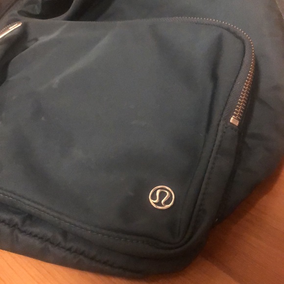 Lulu Lemon Everywhere Backpack - Picture 8 of 9